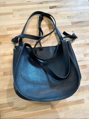 Classic Black Leather Shoulder Bag - Madewell